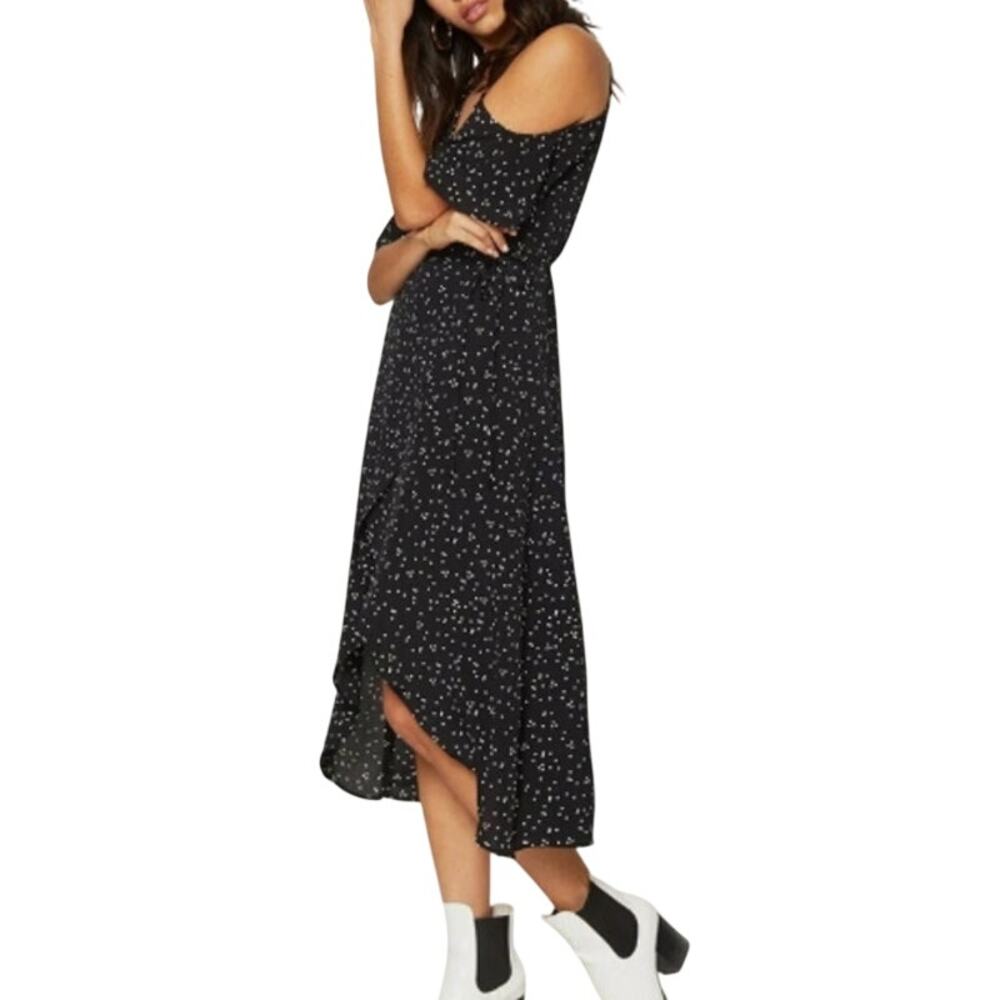 Flynn Skye Devon Wrap Dress Women's M Black White Polka Dot Cold Shoulder NWT - Picture 2 of 8